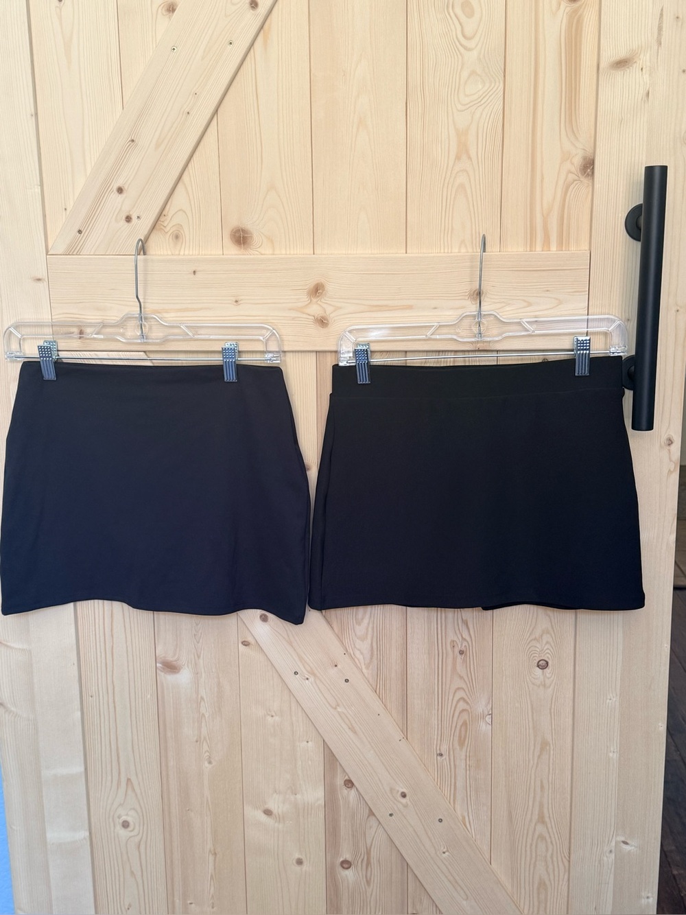 BUNDLE OF TWO SKORTS !